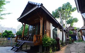 Pai Wood Life Resort